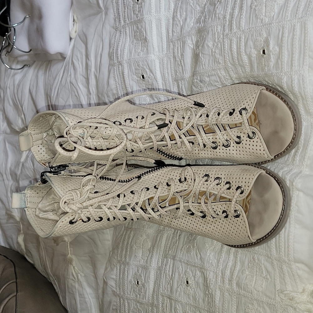Dolce Vita lace open toe block heel